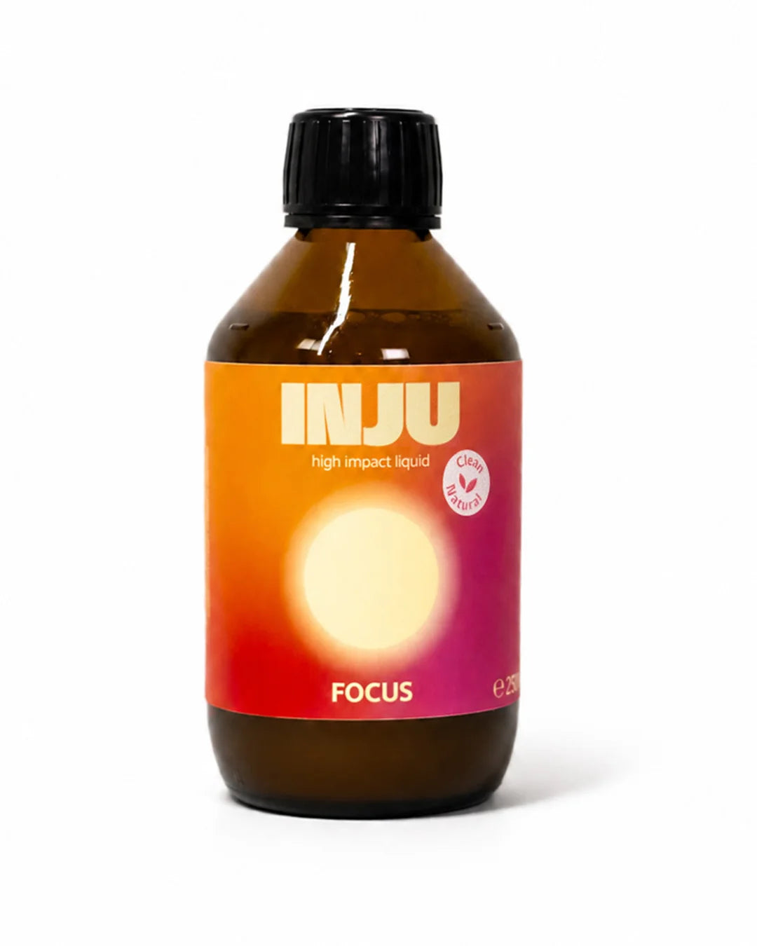  Braune Glasflasche „INJU Focus“ mit einem Etikett in Orange-Rot-Pink-Verlauf und einem hellgelb leuchtenden Kreissymbol.